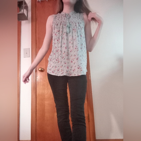 REWIND - NWOT Turquoise Floral Blouse with Tassel Tie Detail - Picture 6 of 15